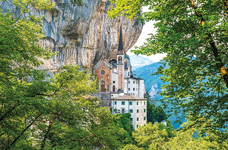 Santuario Madonna della Corona